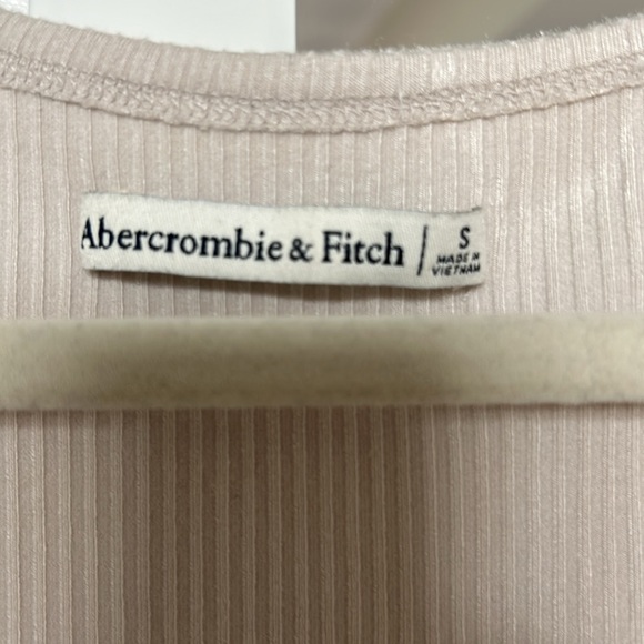 Abercrombie Ribbed O-Ring Midi Dress - Picture 4 of 4